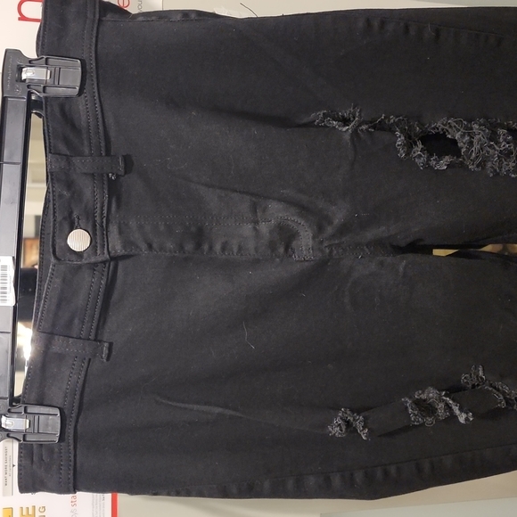 Black/distressed/high waisted/stretchy bellbottom jeans/BNwt perfect condition - Picture 4 of 9